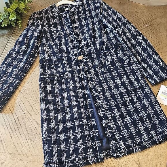Navy and White Tweed Coat Size S DKNY NWT - Picture 11 of 11
